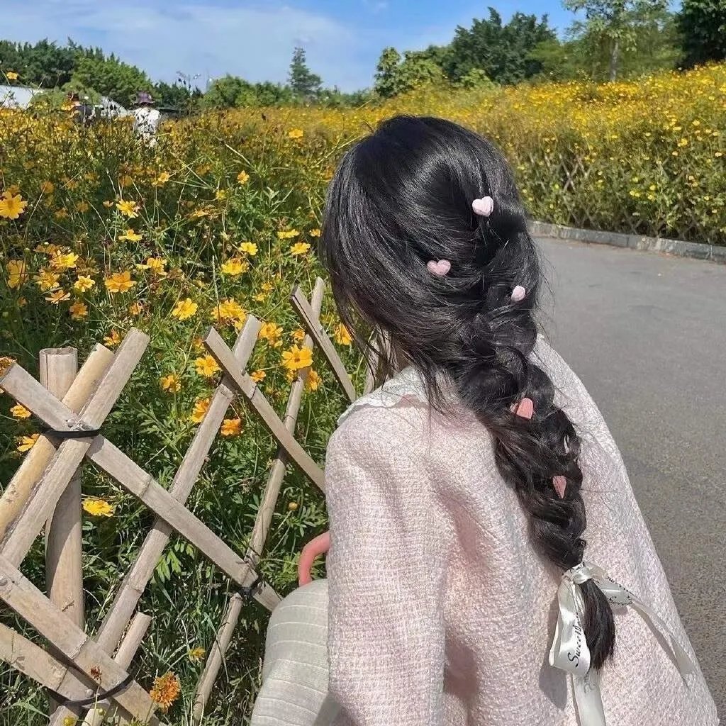 戎马香宵