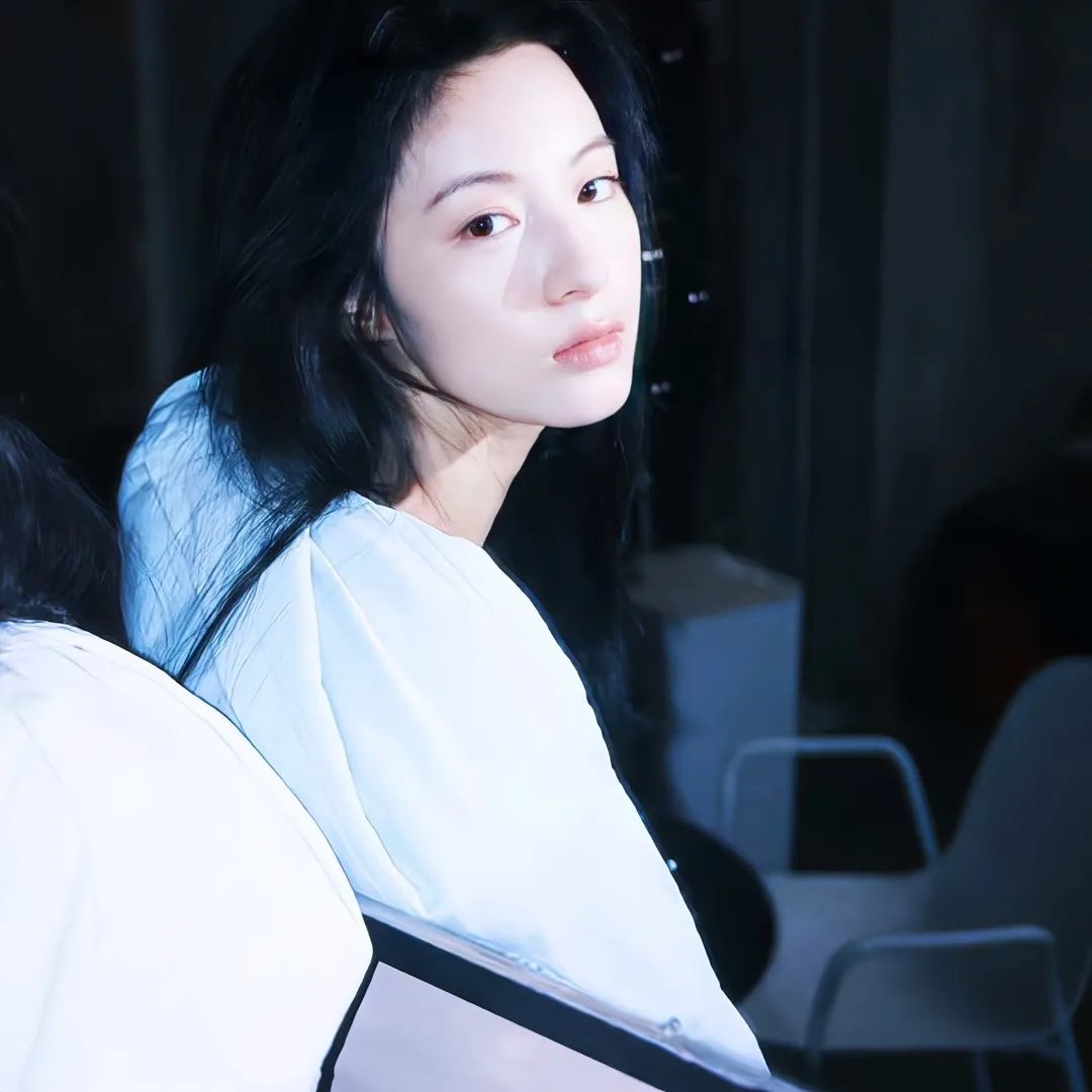 巨星查尔斯·曼森